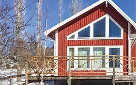 Awesome Home In Vimmerby With Wifi