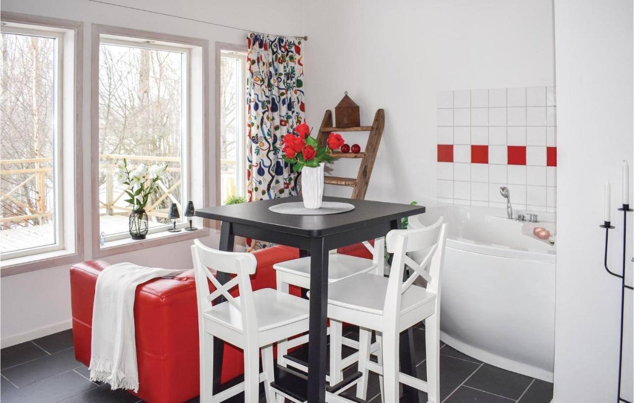 Awesome Home In Vimmerby With Wifi Exterior foto
