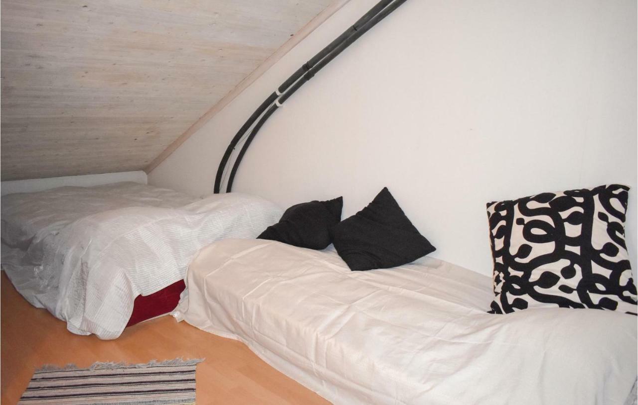 Awesome Home In Vimmerby With Wifi Exterior foto